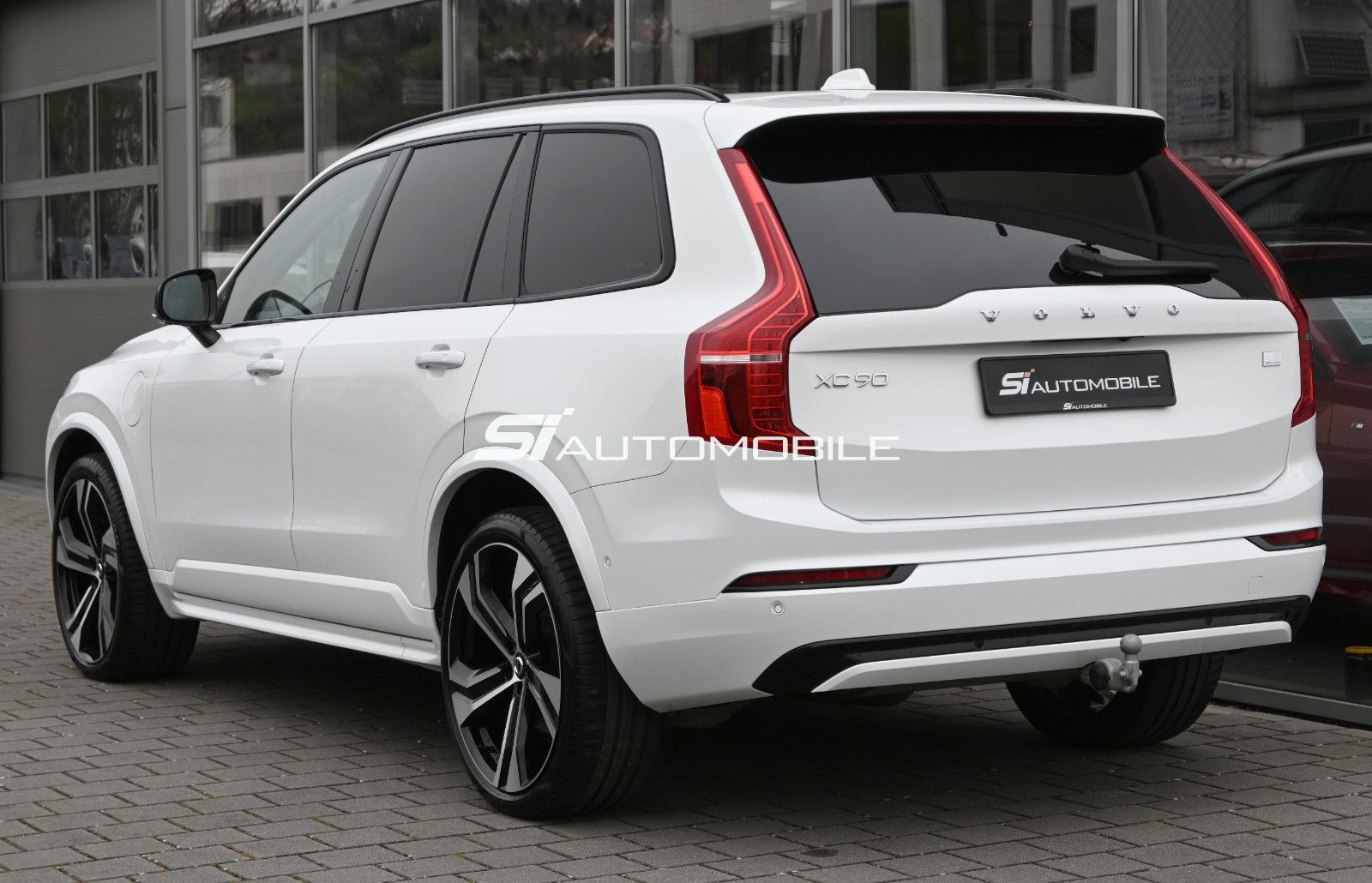 Fahrzeugabbildung Volvo XC90 T8 AWD T8 Recharge Ultimate Dark °104.670€°