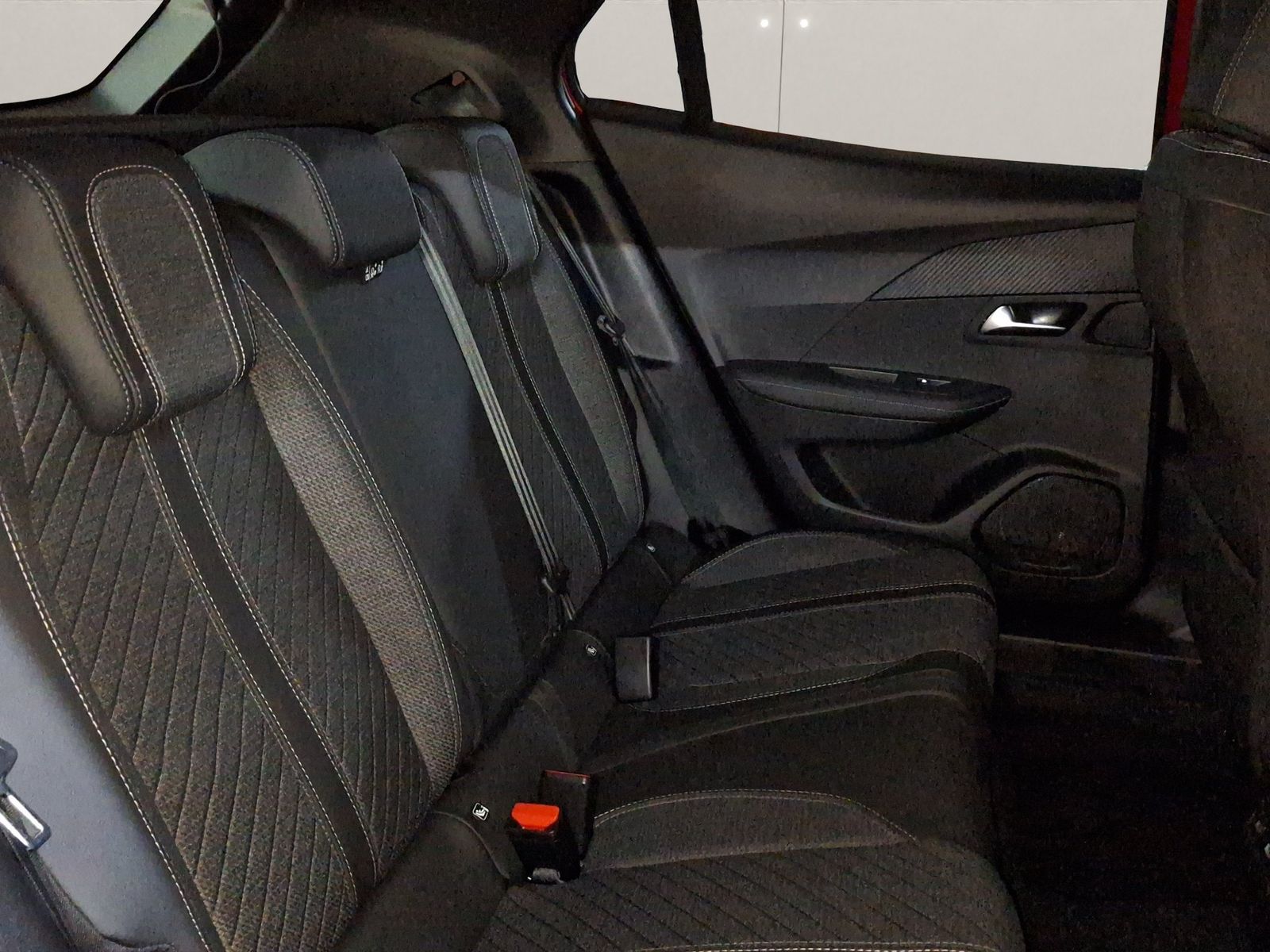 Peugeot 2008 - Bild 17