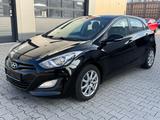 Hyundai i30 FIFA World Cup Edition KEIN BRIEF - Hyundai i30 mit Diesel-Antrieb: Kleinwagen
