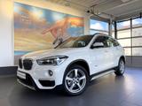 BMW X1 sDr.18i Aut. xLine KOMF+KAM+LEDer+AHK+SPUR+AL - BMW X1 mit Benzin-Antrieb: Xline