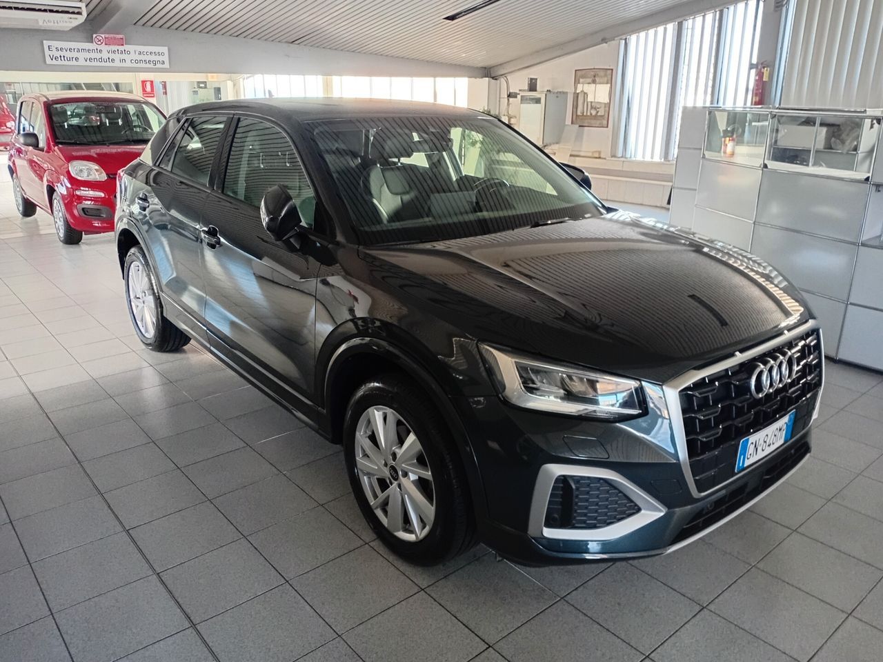 Audi Q2 30 TFSI Admired imagem 2