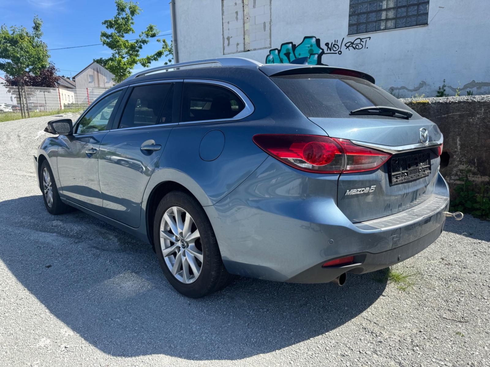 Mazda 6 Kombi Center-Line