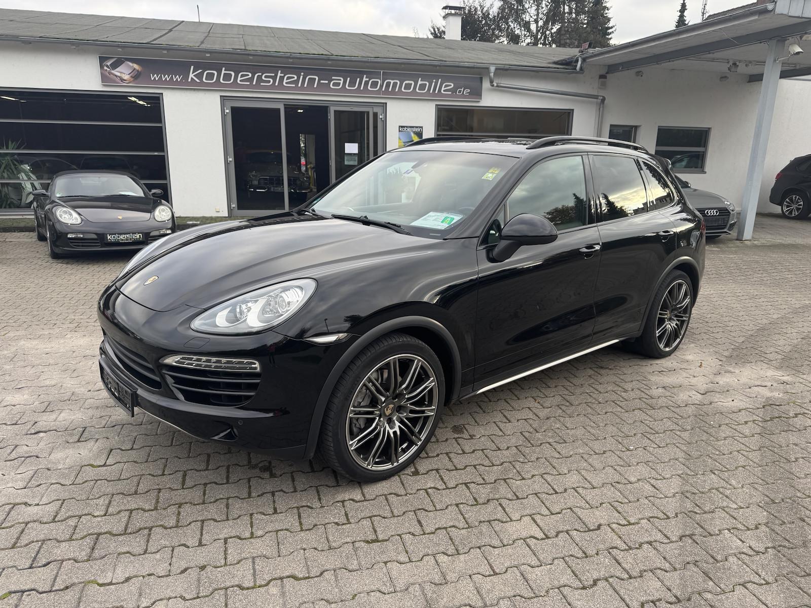 Porsche Cayenne *21´´Alu,SSD,AHK,PCM,Bi-Xenon,Leder,Luft