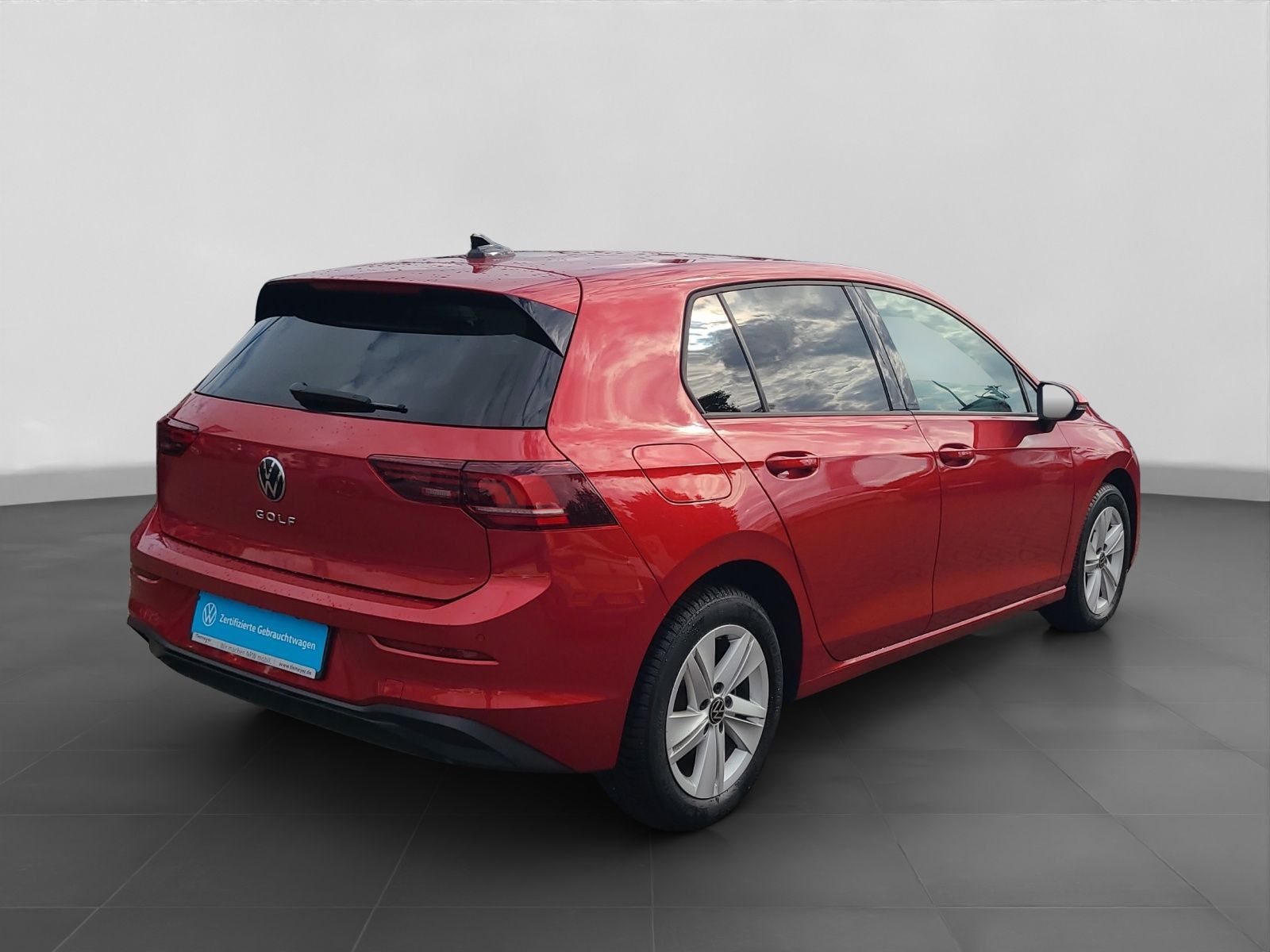 Volkswagen Golf 1.5 TSI LIFE ST.HEIZ NAVI LED WINTERPAKET foto 3