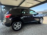 Nissan Qashqai 2.0 dCi AUTOM,4x4,AHK,LEDER,PANO Klima - gebrauchte Nissan Qashqai aus dem Jahr 2011