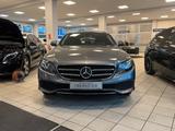 Mercedes-Benz E 220dT Ava 9G-Tr Distr.+ SHD LED DAB RFK Comand - Mercedes-Benz E 220 in Bonn