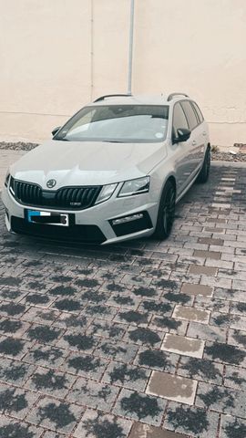 Skoda Octavia RS 60 5E DSG