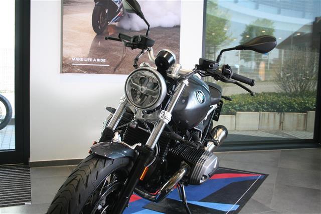 BMW R nineT Pure