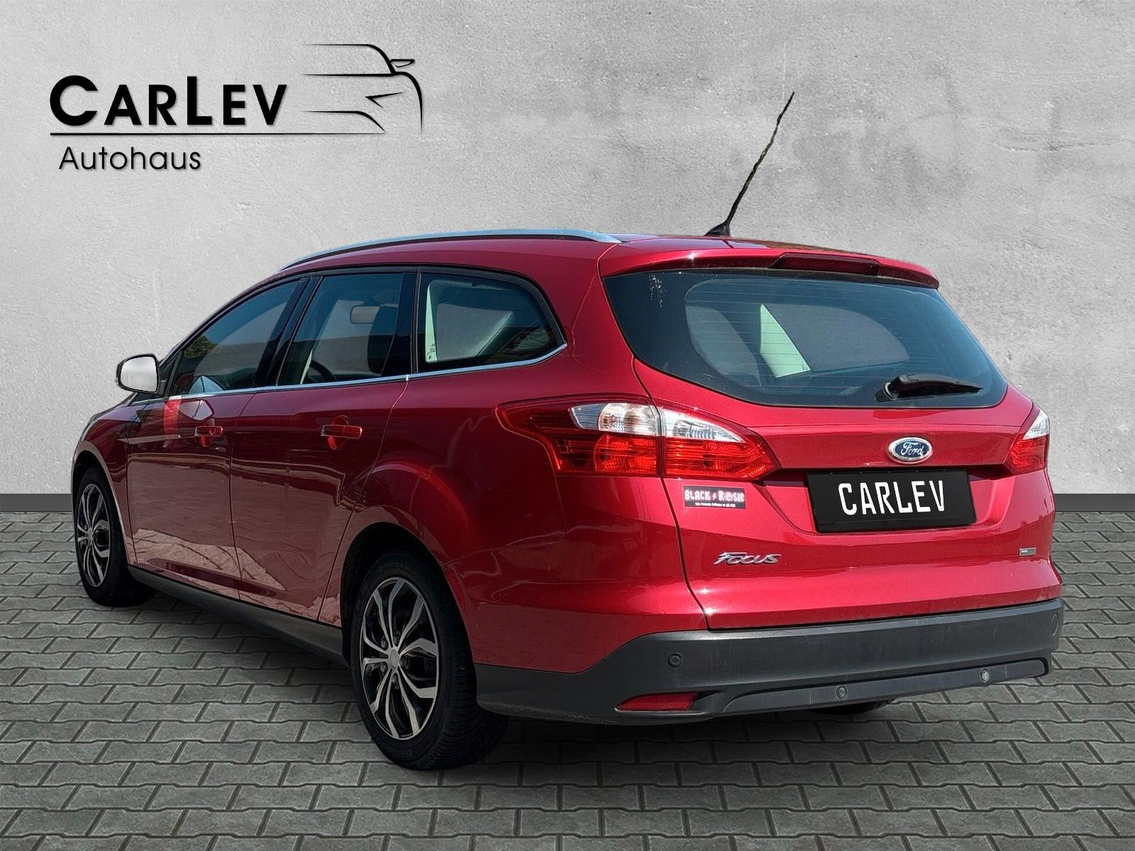 Ford Focus 2012 — photo 5