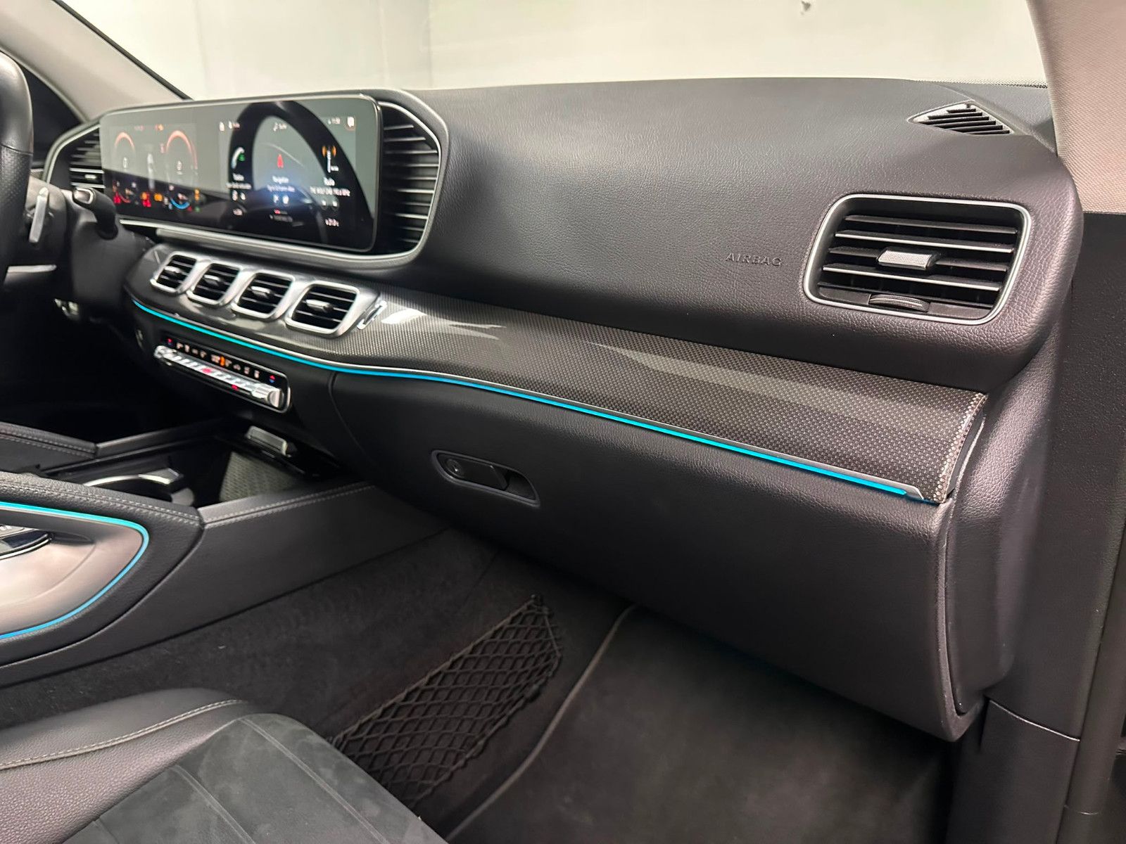 Fahrzeugabbildung Mercedes-Benz GLE 350 de 4MATIC *AMG-LINE*DISTRO*AHK*KEYLESS*