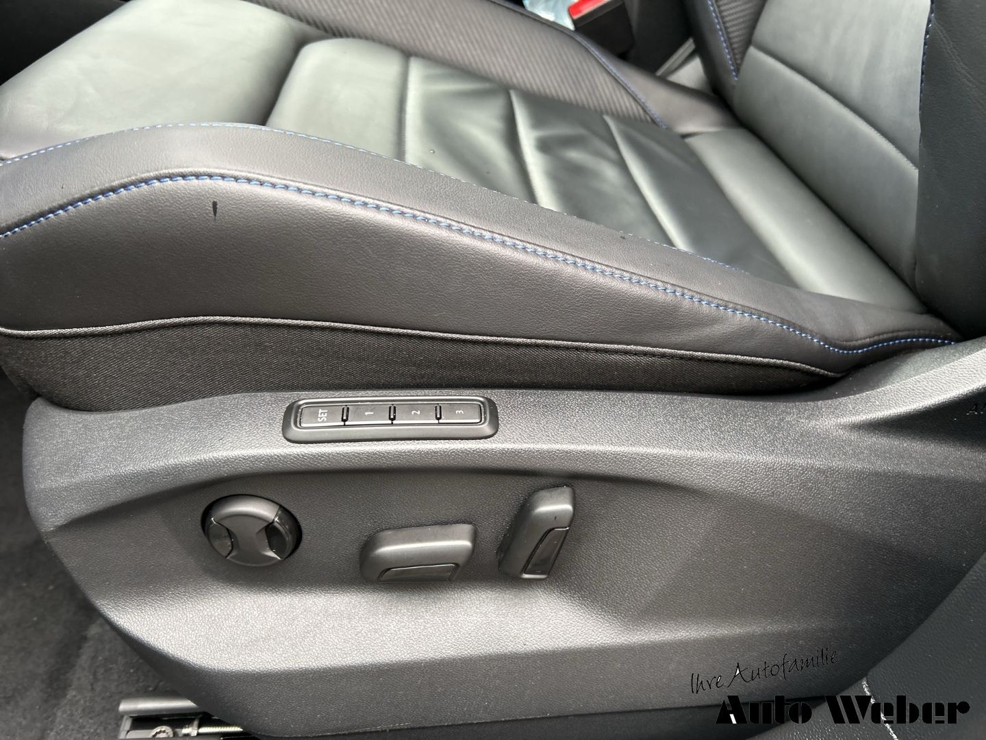 Volkswagen T-Roc - Bild 12
