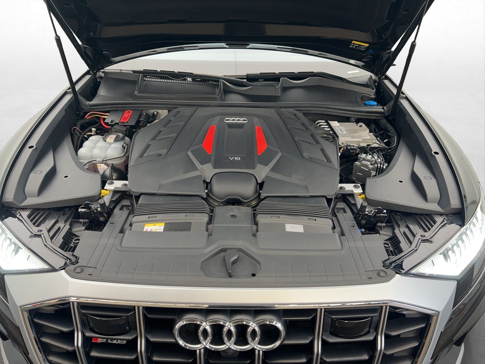 Audi SQ8 - Bild 16