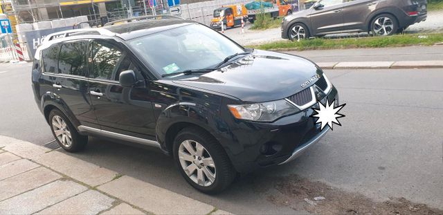 Mitsubishi outlander 7sitze