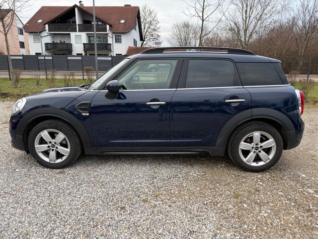 MINI COOPER Countryman Cooper Navi PDC HU/AU 10.2025