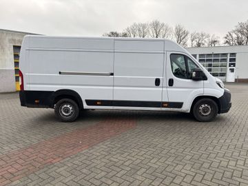 Fotografie des Opel Movano 2.2 BlueHDi 140 L4H2 Navi