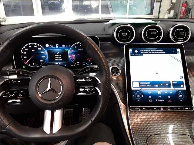 Fahrzeugabbildung Mercedes-Benz GLC 200 4M AMG Distr+360°+Ambiente+Keylessgo+