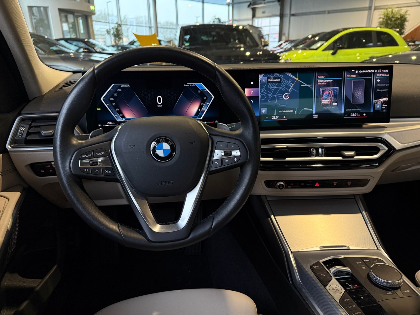 Fahrzeugabbildung BMW 320d Shadow Line AHK HUD KAM LED