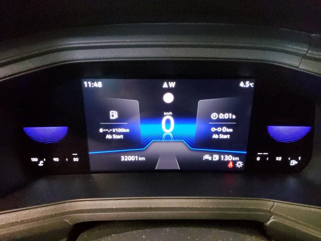 Fahrzeugabbildung Volkswagen T-Cross TSI *Navi*PDC*Sitzhzg*DAB*VZE*LaneAssist