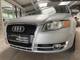 Audi A4 Avant 2.0 TDI Navi 6Gang Alu Scheckheft - Audi A4 aus 2006: TDI