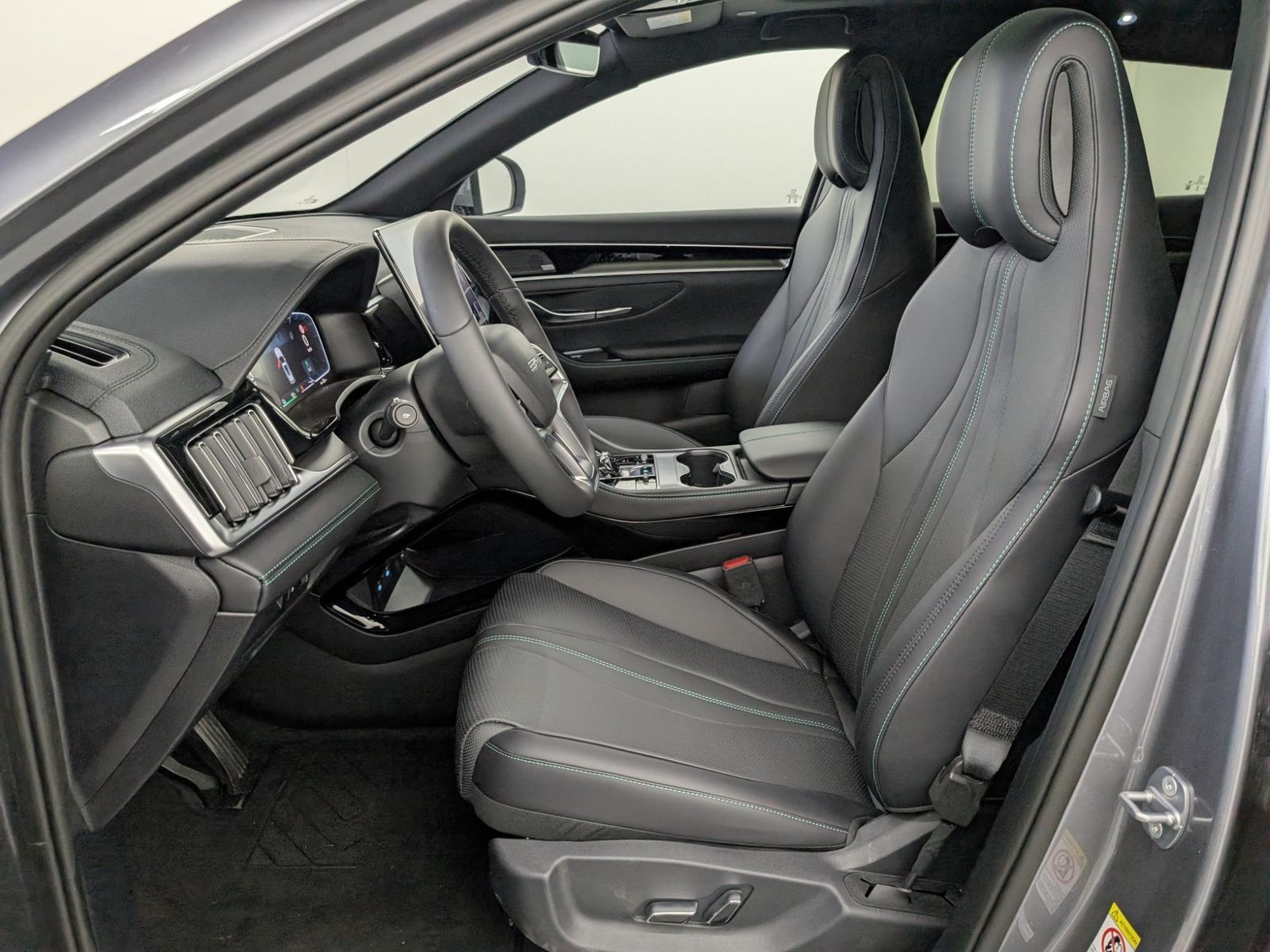 BYD Seal U DM-i Boost ACC infinity-Soundsystem – Bild 8