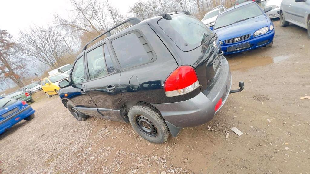 Hyundai SANTA FE