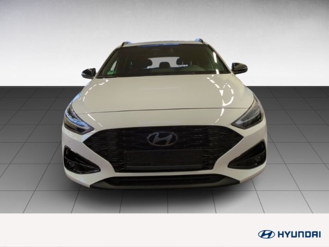 Fahrzeugabbildung Hyundai i30 FL Kombi (MY25) 1.5 T-GDI (140 PS) 48V 7-DCT