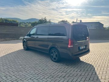 Mercedes V 250 - 9