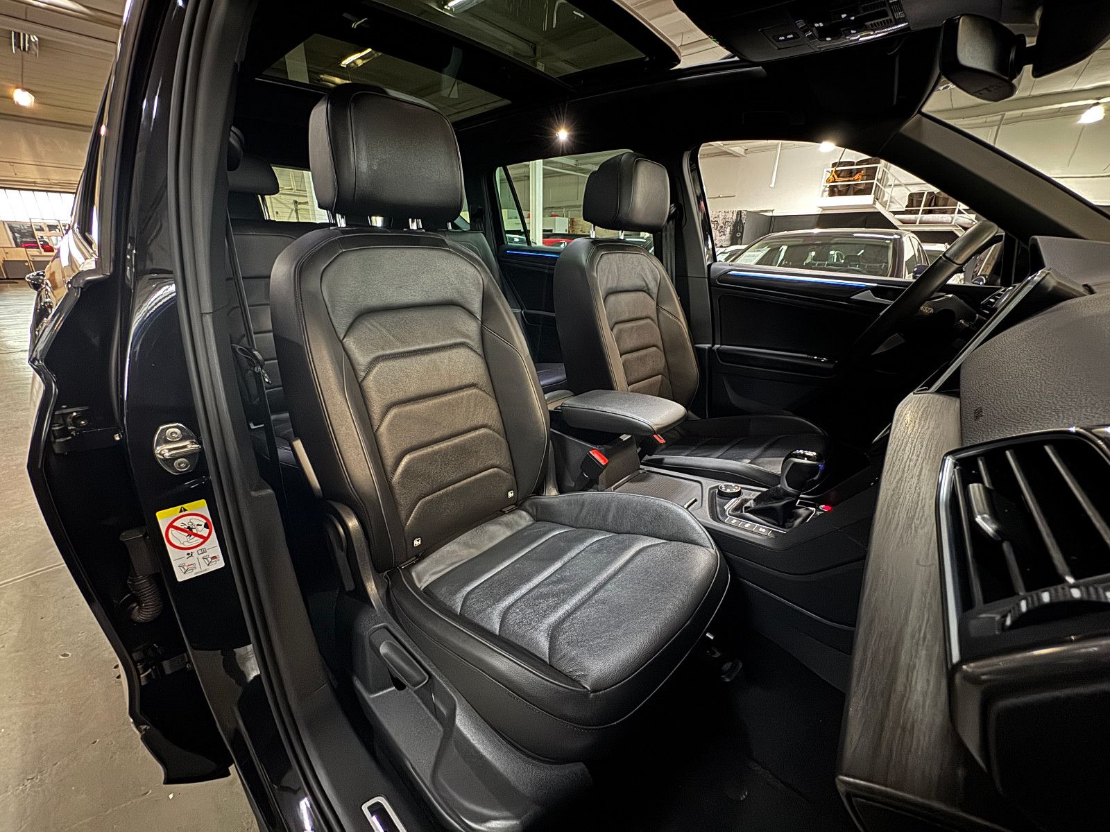 Fahrzeugabbildung SEAT Tarraco Xcellence 4DRIVE 7-SITZER ABSOLUT VOLL