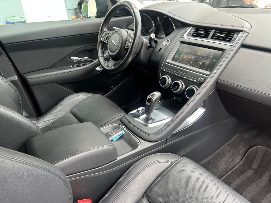 Jaguar E-Pace D150 HSE 4WD Auto*R-Cam*Leder*Top