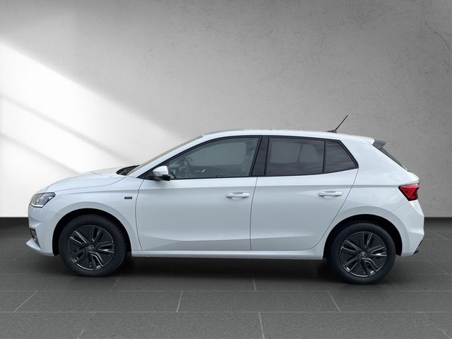 Skoda Fabia 1.0 TSI Tour *NAVI*KLIMA*SHZ*KAMERA*LED