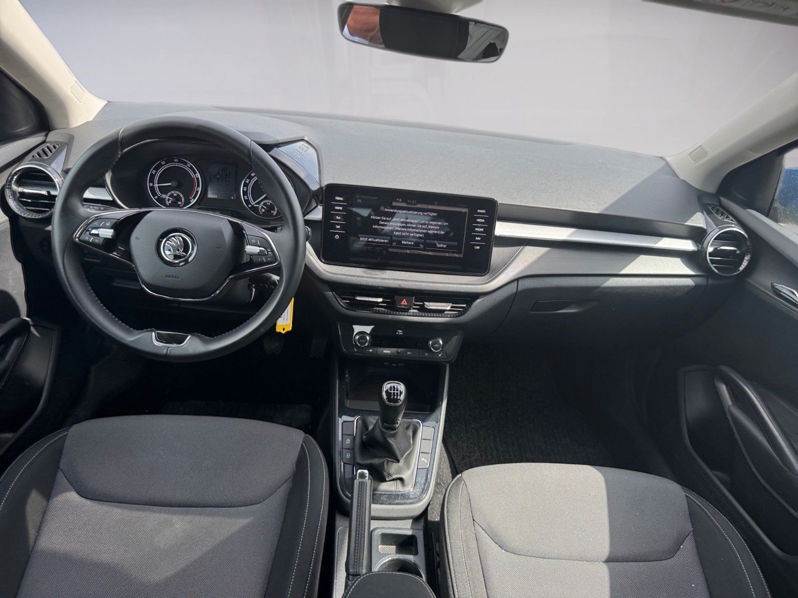 Fahrzeugabbildung SKODA Fabia Ambition 1.0 TSI