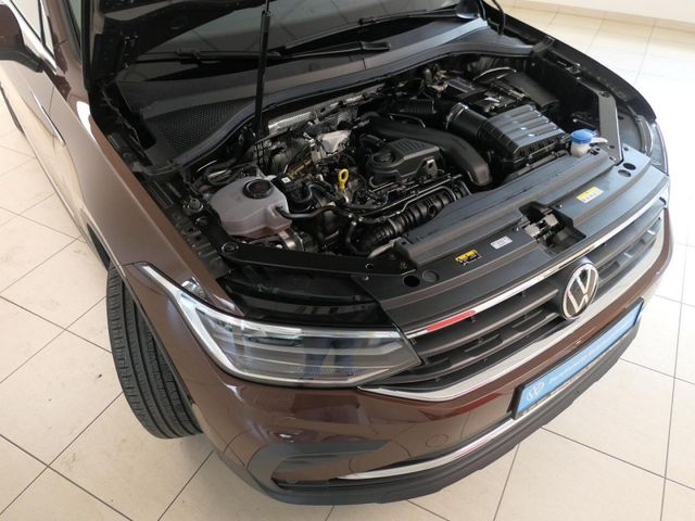 Tiguan 1.5 TSI DSG Life Bluetooth Navi LED Klima