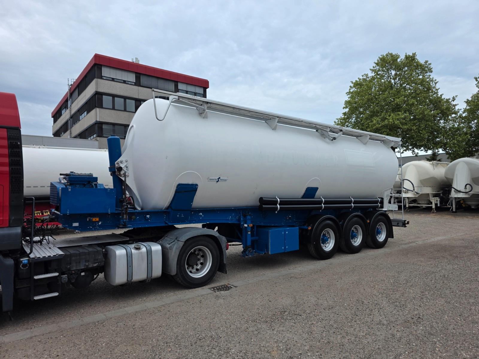Spitzer 45m³ Zucker / 24V Hydr. / E-Kompressor/ German