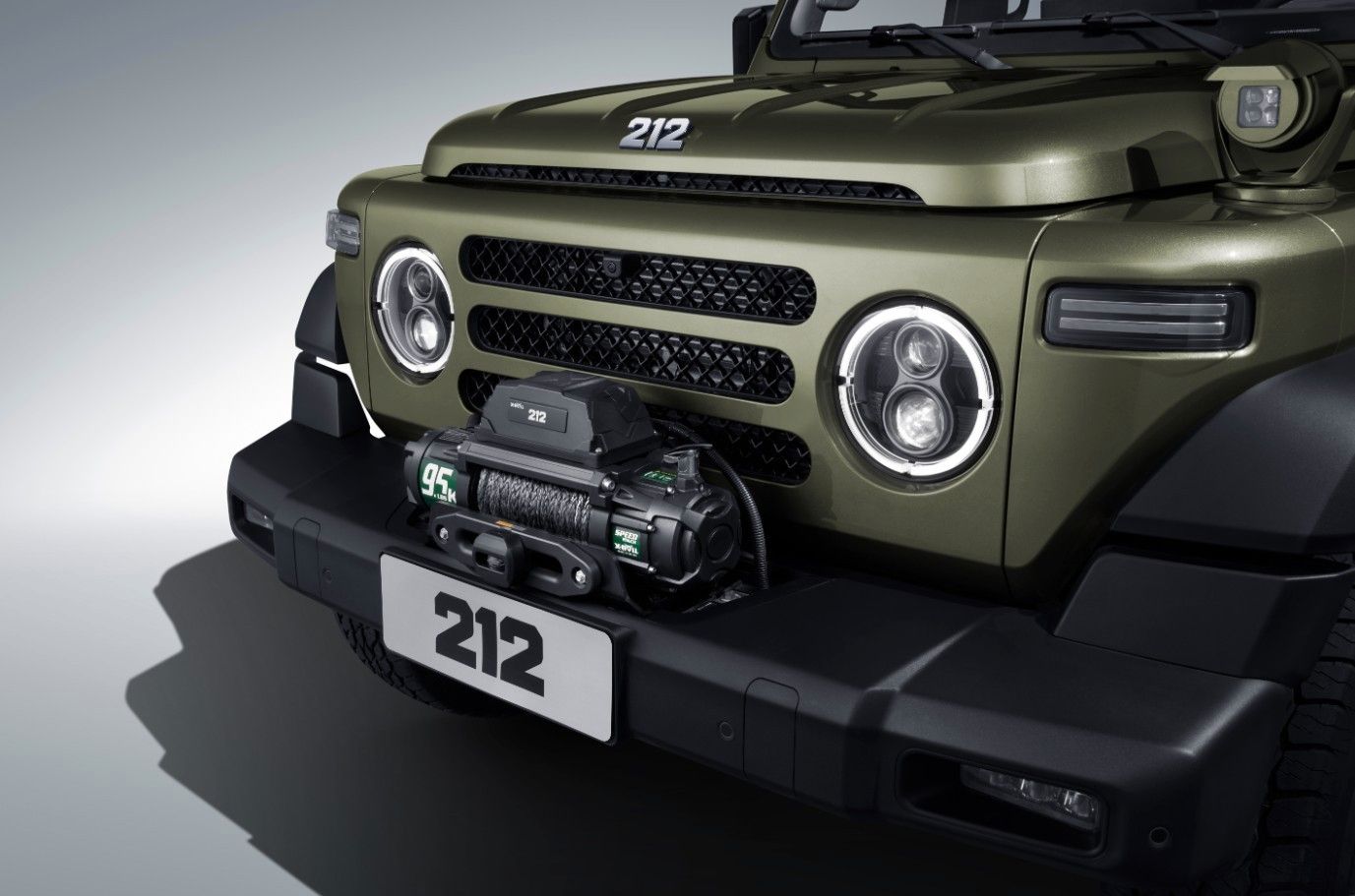 Fahrzeugabbildung BAW BAW 212 2.0D AT8 4x4