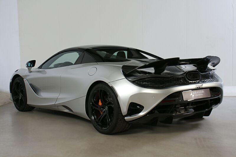 McLaren 750S — fotografia 3