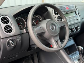 Volkswagen Tiguan - 6