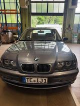 BMW E46 320i - BMW 320 aus 2000: E46