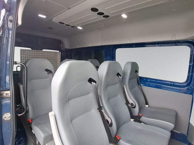 Crafter Kombi 35 Hochdach Rollstuhlrampe Navigat