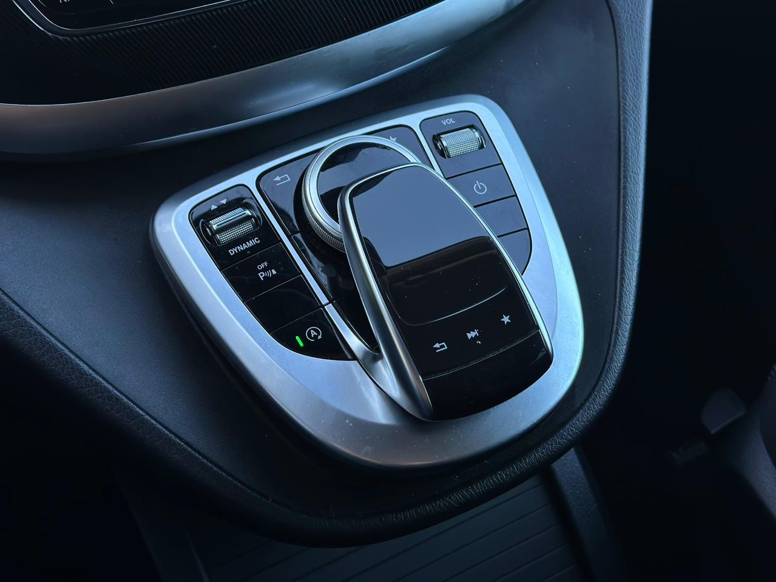 MERCEDES-BENZ V250d EDITION LANG* LED#SHZ#SH#AHK#DTR#SPUR#TOT - Image 14