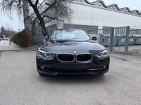 BMW 330d xDrive Sport Line Automatic/Garantie !!!