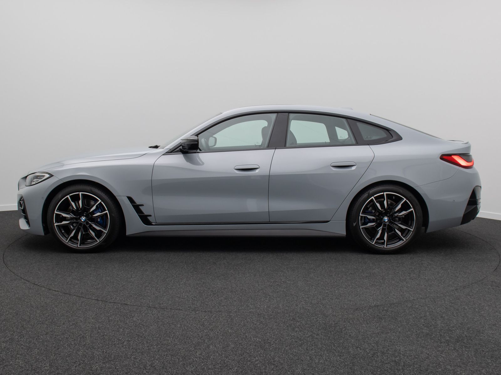 Fahrzeugabbildung BMW M440 i xD Gran Coup&eacute; H/K Kamera HUD DAB 19Zoll