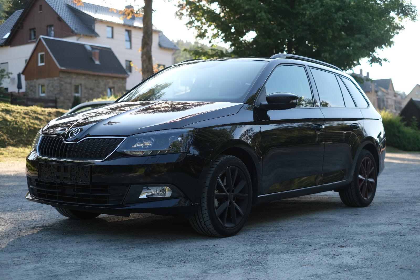 Skoda Fabia 1.2l TSI 81kW Joy Combi