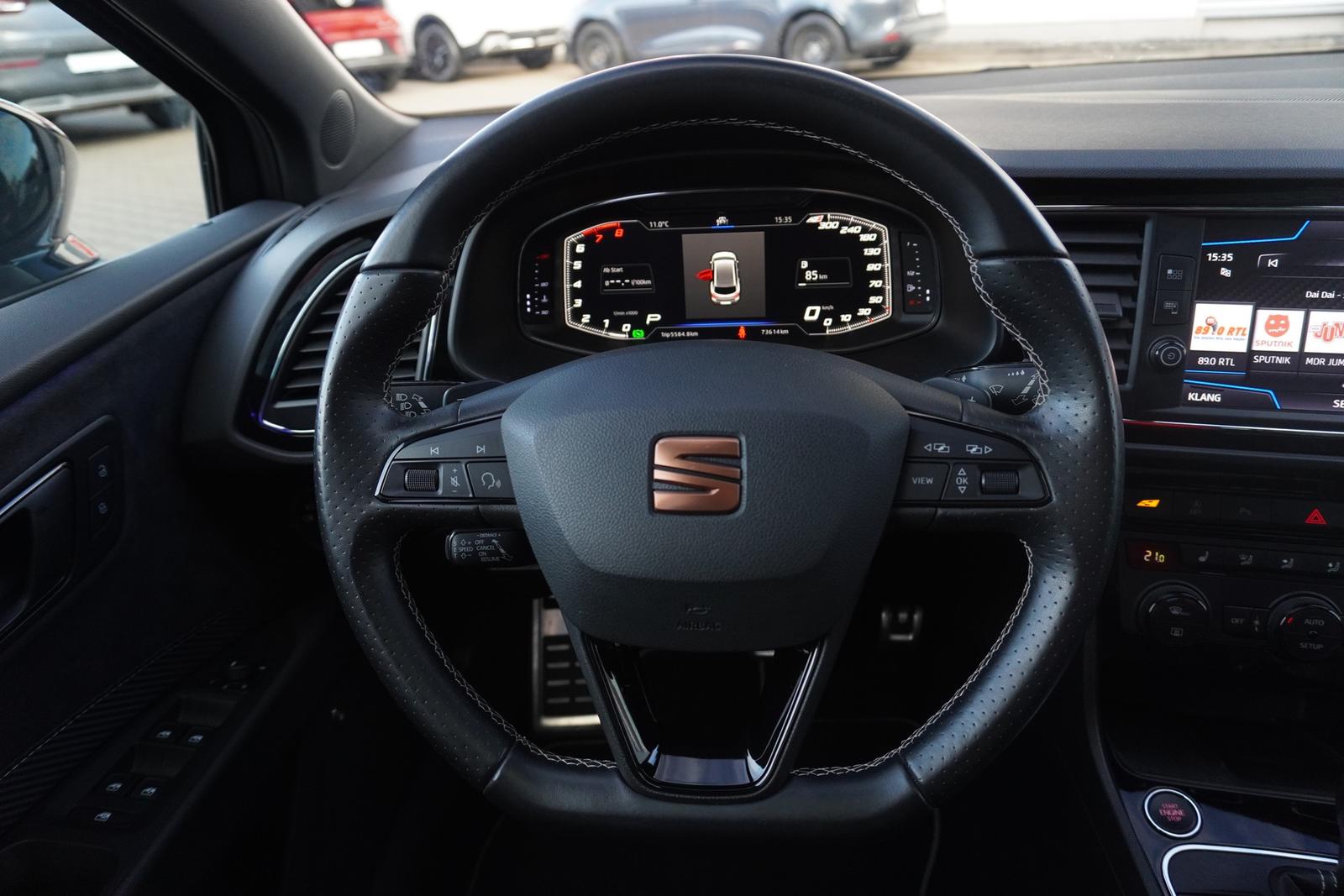 Seat Leon ST 2.0 Cupra 300 4Drive LED Navi Panorama