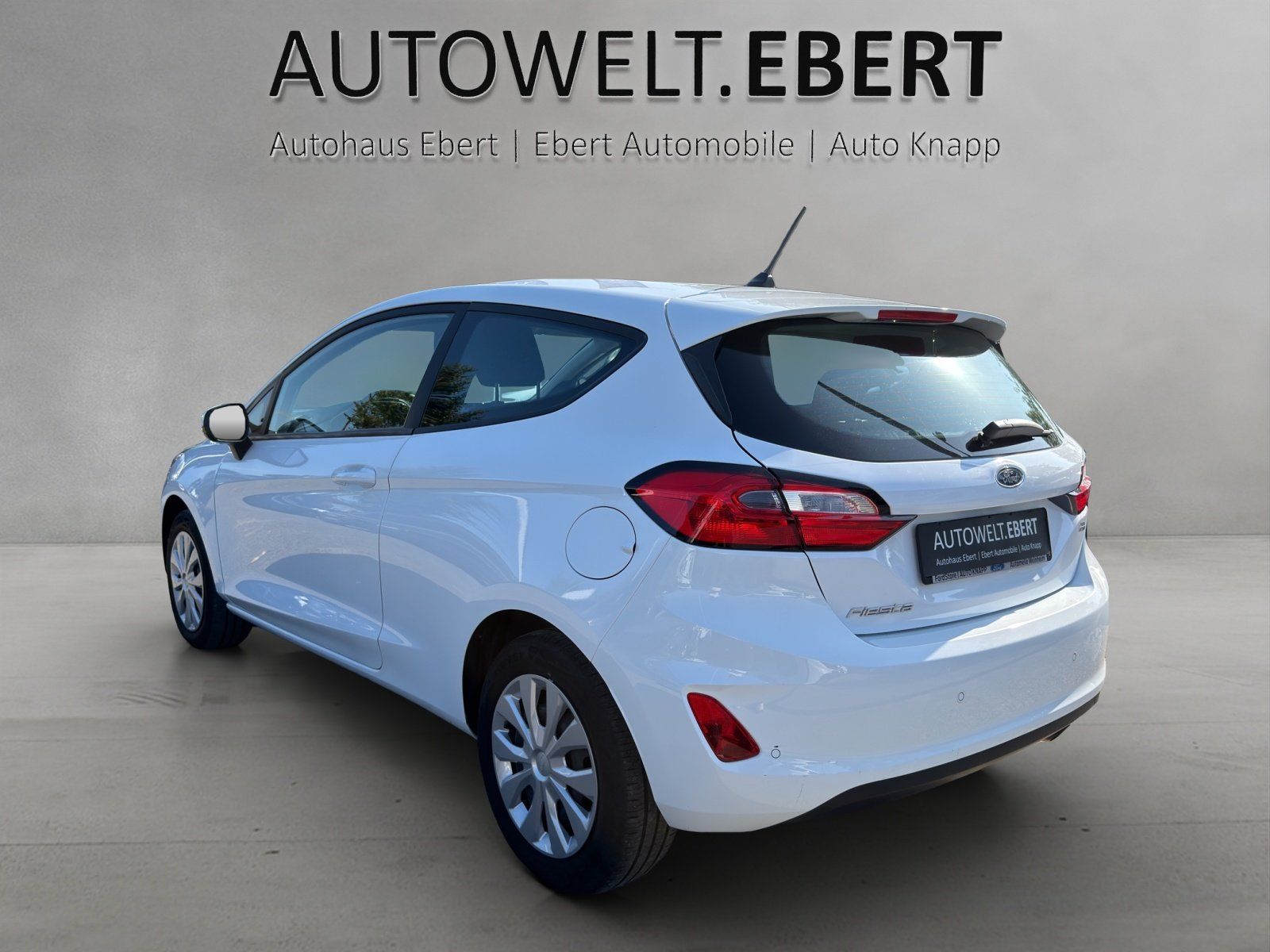 Fahrzeugabbildung Ford Fiesta 1.1 Cool & Connect TEMPOMAT/PDC/KLIMA/DAB
