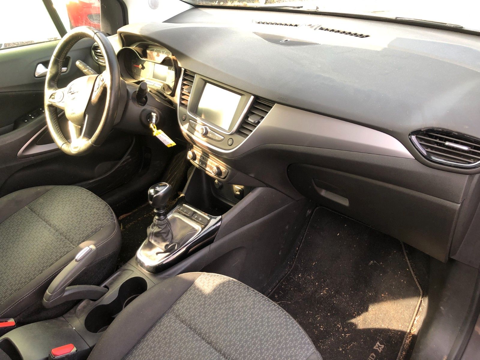 Fahrzeugabbildung Opel Crossland (X) Edition Unfall