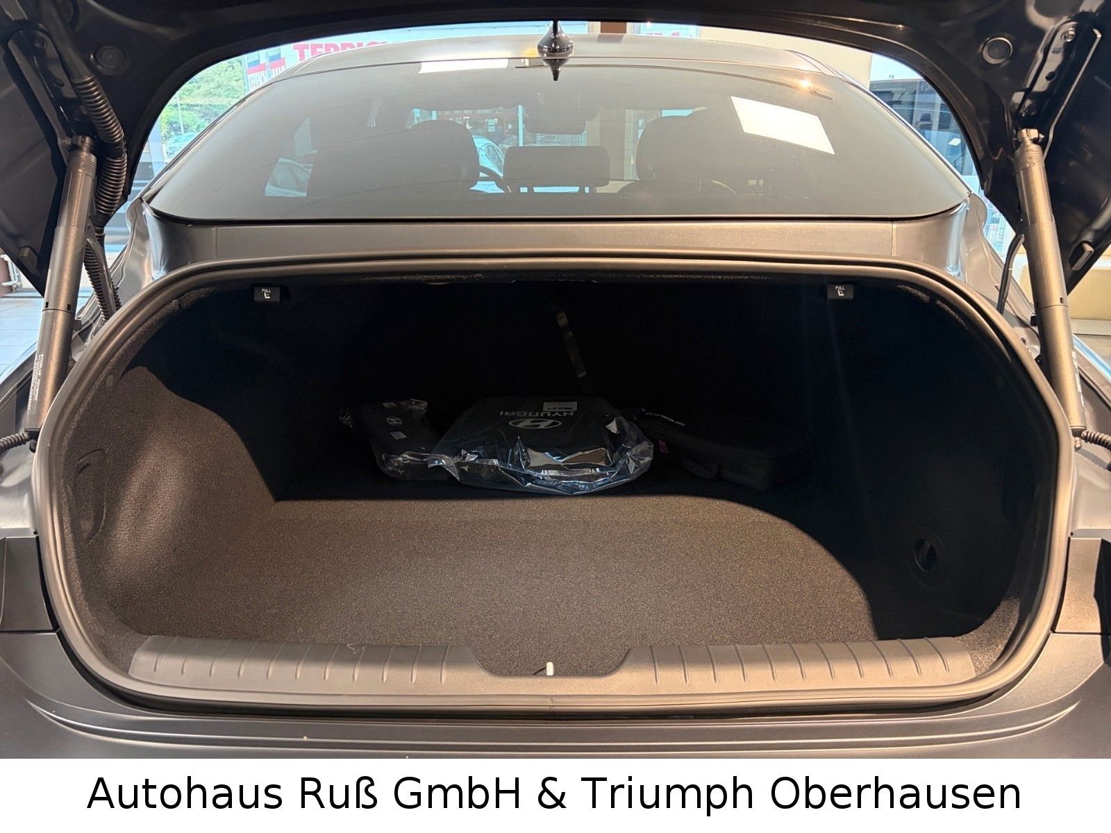 Hyundai IONIQ 6 – Bild 12