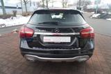 Mercedes-Benz GLA 180 AMG Line LED Navi Panorama Sitzheizung - Mercedes-Benz GLA-Klasse Gebrauchtwagen in Dresden