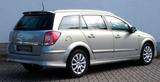Opel Astra 1.8+ AUTOM+GARANTIE+TÜV+KAMERA+ANHÄNGER - Opel Astra aus 2010: Kombi