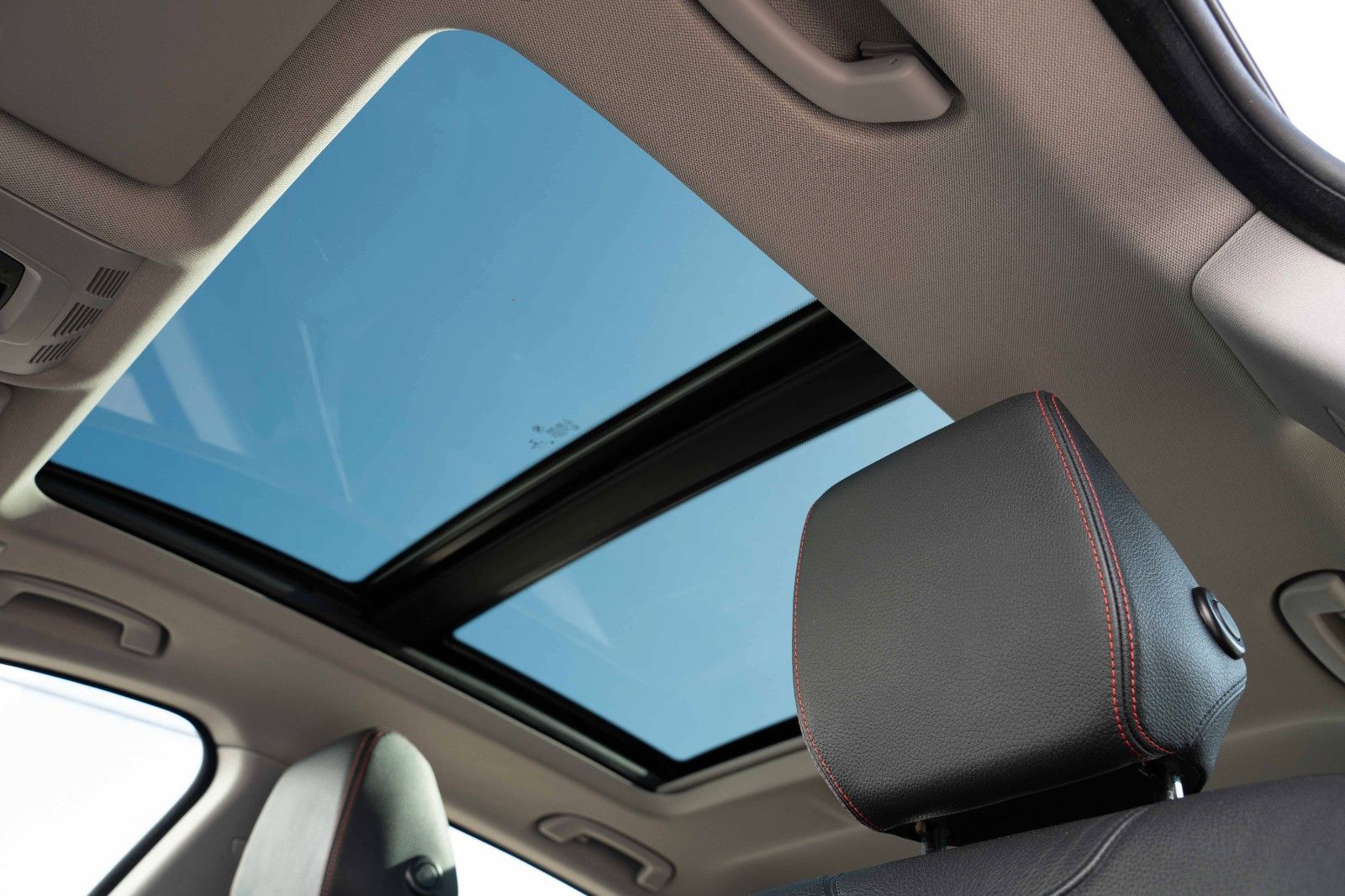 Fahrzeugabbildung BMW 320 D GRAN TURISMO SPORT XENON PANO SHADOW NAVI
