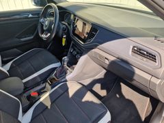 Fahrzeugabbildung Volkswagen T-Roc Sport 1.5 TSI ACT DSG Navi LED PDC RFK